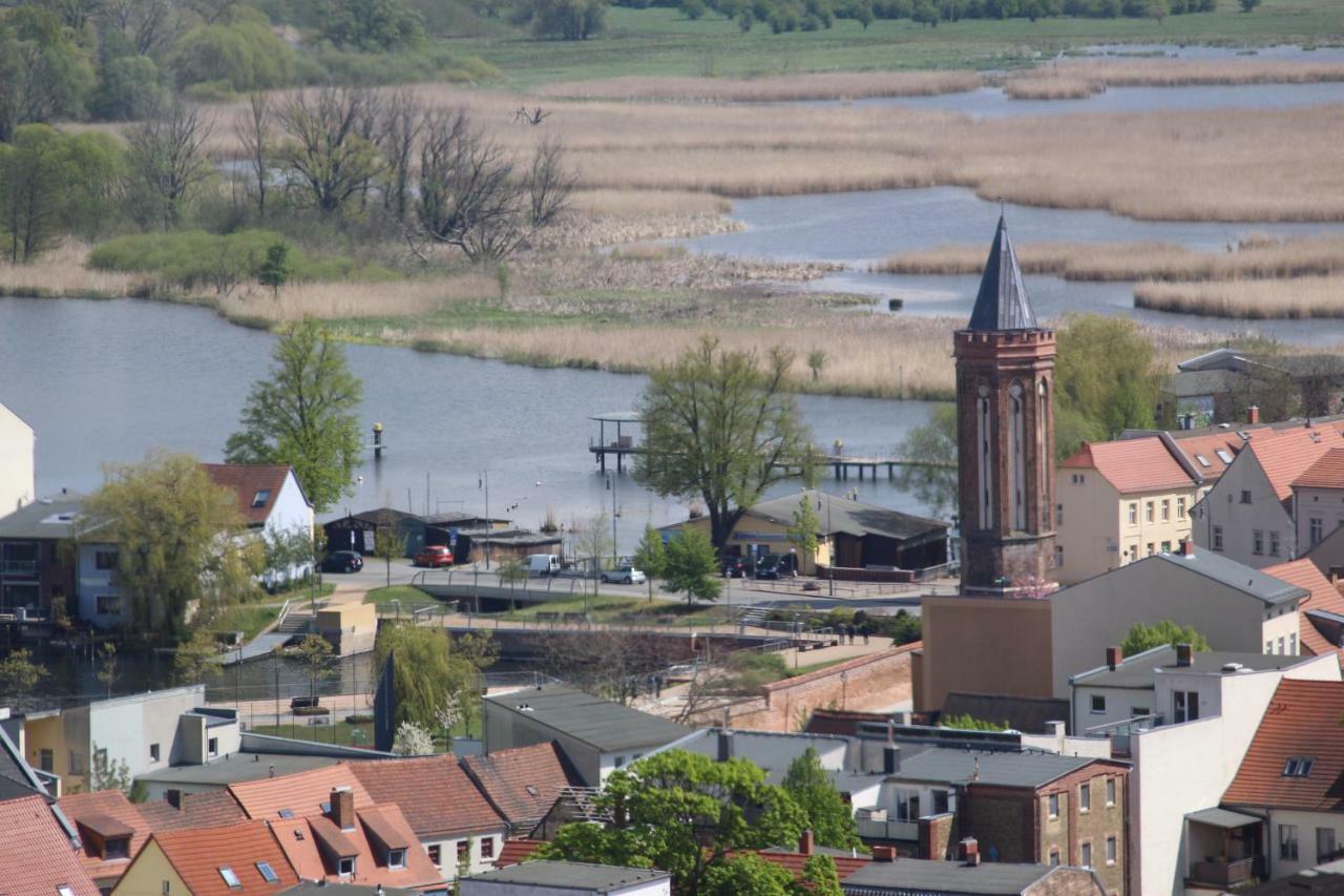 Altstadt Ferienwohnung Brandenburg  Esterno foto
