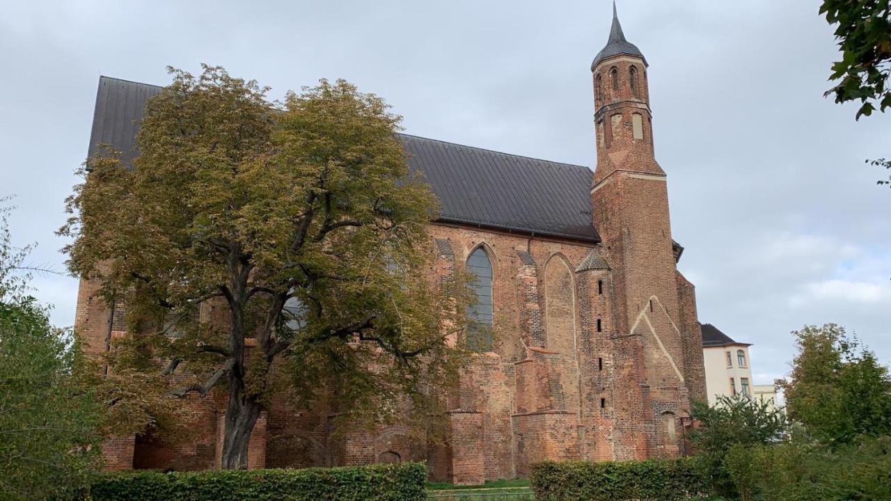 Altstadt Ferienwohnung Brandenburg  Esterno foto