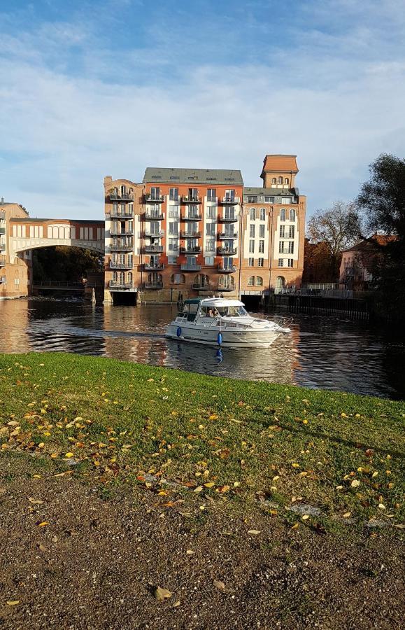 Altstadt Ferienwohnung Brandenburg  Esterno foto